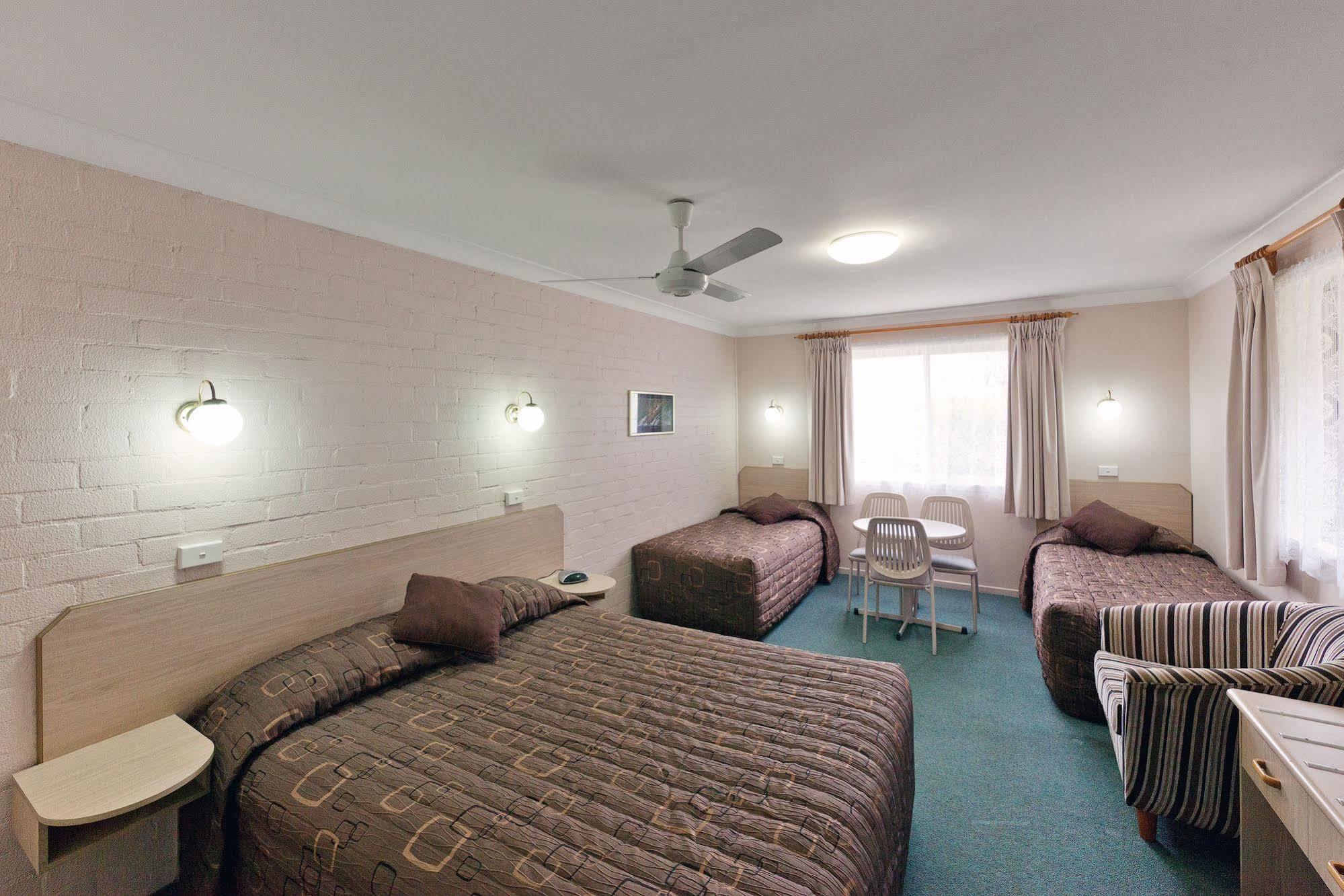 Abraham Lincoln Motel Tamworth Ngoại thất bức ảnh