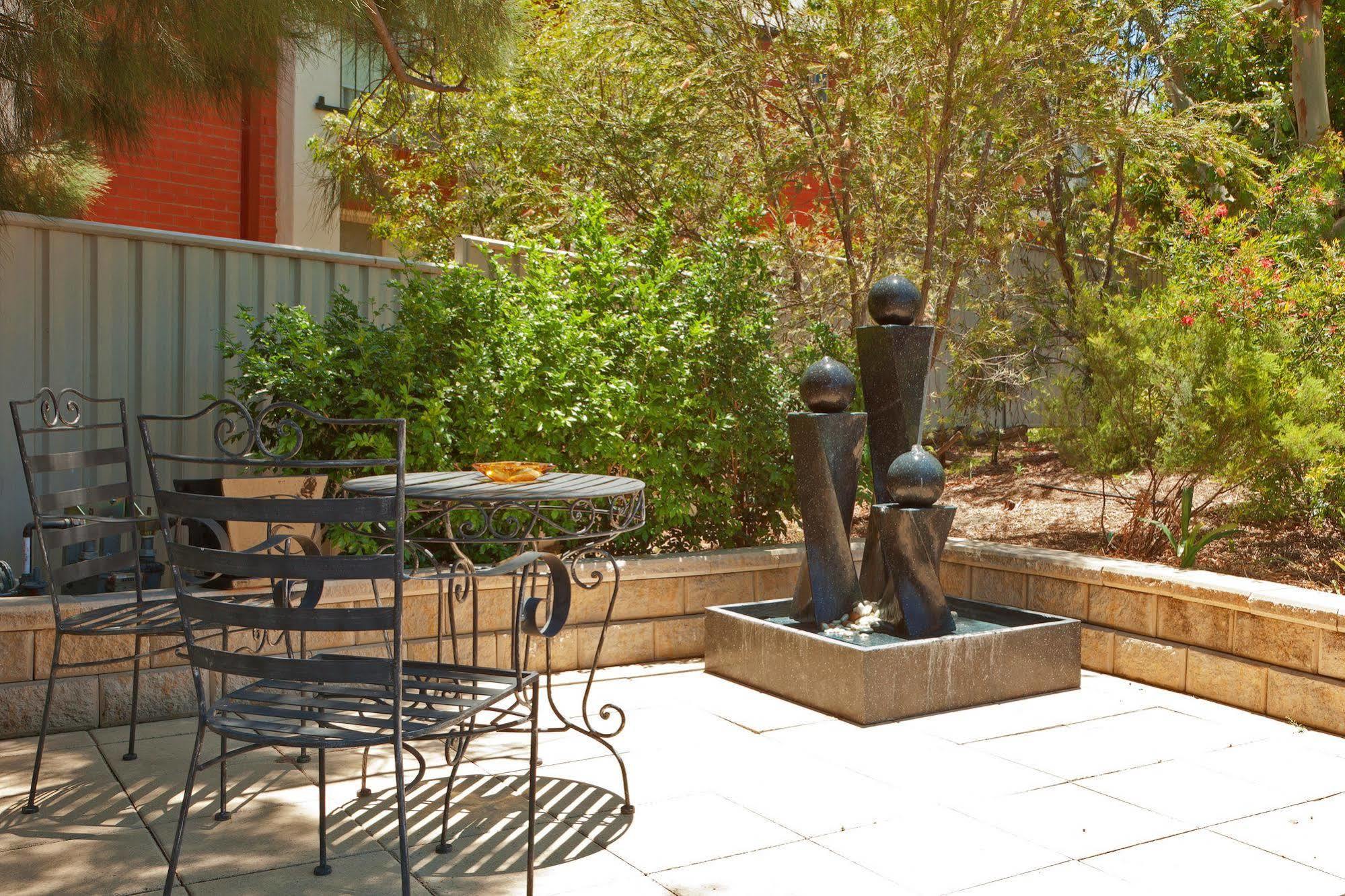 Abraham Lincoln Motel Tamworth Ngoại thất bức ảnh